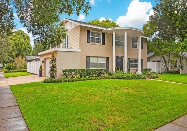 Photo 2 of Single family home for sale at 2572 Fifeshire Dr, Winter Park, FL 32792 | MLS# O6442325 | Listing updated on 2026-09-19