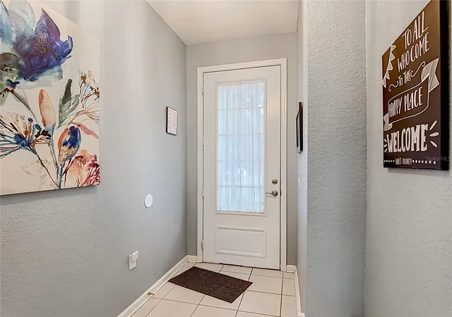 Photo 3 of Townhouse for sale at 2592 Maneshaw Ln, Kissimmee, FL 34747 | MLS# O6442328 | Listing updated on 2026-09-28