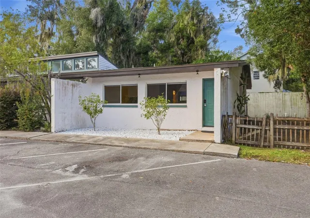 Photo 3 of Condo for sale at 747 Se 2nd Place #10, Gainesville, FL 32601 | MLS# GC543557 | Listing updated on 2026-10-07