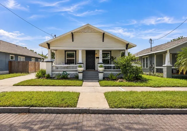 Photo 2 of Single family home for sale at 109 E Jean St, Tampa, FL 33604 | MLS# TB8549164 | Listing updated on 2026-09-25