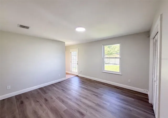 Photo 3 of Single family home for sale at 802 Massachusetts Ave, Saint Cloud, FL 34769 | MLS# O6442338 | Listing updated on 2026-10-07