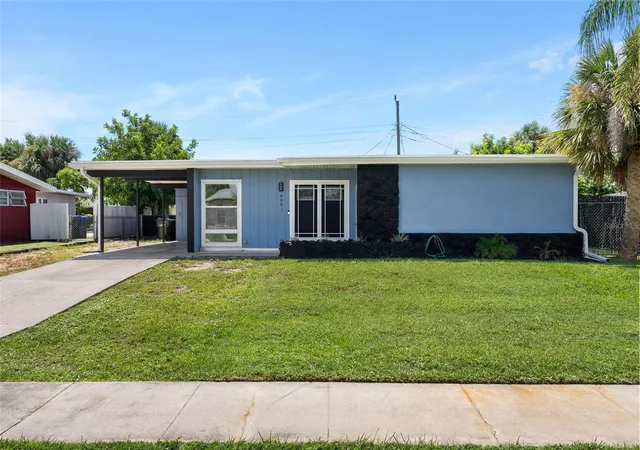 Single family home for sale at 8081 Cascadas Ave, North Port, FL 34287 | MLS# A4706295 | Listing updated on 2026-09-22