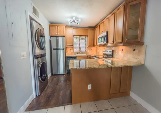 Listing Photo 5 - Condo for sale in building located at 7302 Swallow Run, Winter Park, FL 32792 - Unit #7302