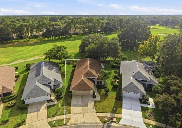 Photo 3 of House for sale at 14452 Tamarind Loop, Spring Hill, FL 34609 | MLS# W7889571 | Listing updated on 2026-10-23