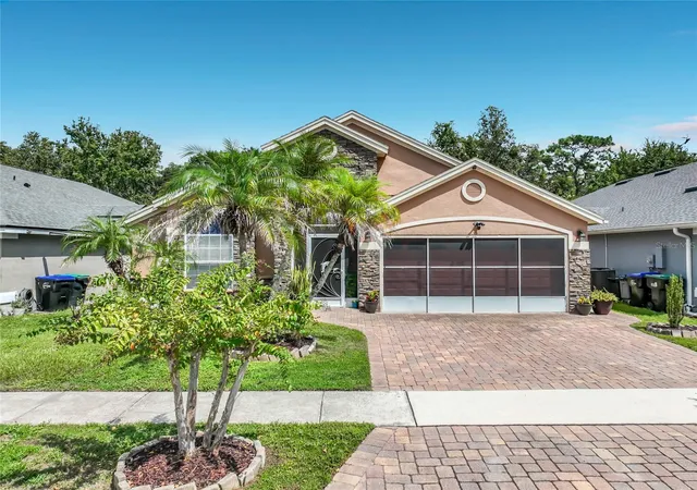 Photo 2 of Sale Pending at 2701 Burwood Ave, Orlando, FL 32837 | MLS# S5157715 | Listing updated on 2026-10-19