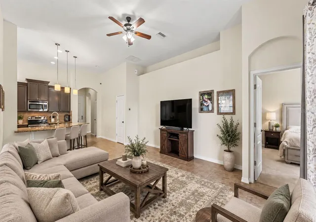 Photo 2 of Single family home for sale at 5927 Great Salt Ct, Lakeland, FL 33805 | MLS# L4965110 | Listing updated on 2026-09-25