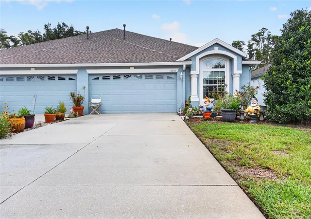 Photo 2 of Single family home for sale at 19339 Everton Pl, Land O Lakes, FL 34638 | MLS# W7889572 | Listing updated on 2026-10-20