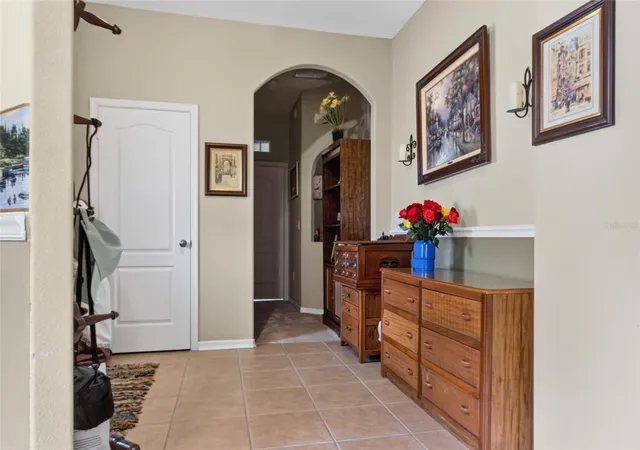Photo 4 of House for sale at 19339 Everton Pl, Land O Lakes, FL 34638 | MLS# W7889572 | Listing updated on 2026-10-20