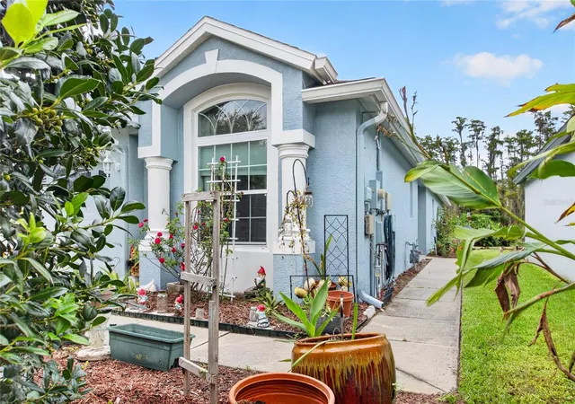 Photo 3 of House for sale at 19339 Everton Pl, Land O Lakes, FL 34638 | MLS# W7889572 | Listing updated on 2026-10-20