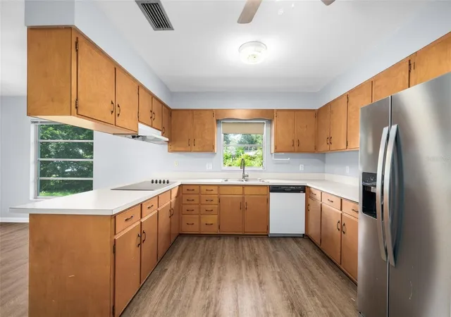 Photo 3 of Single family home for sale at 300 NW 34th Drive, Gainesville, FL 32607 | MLS# GC543561 | Listing updated on 2026-09-23