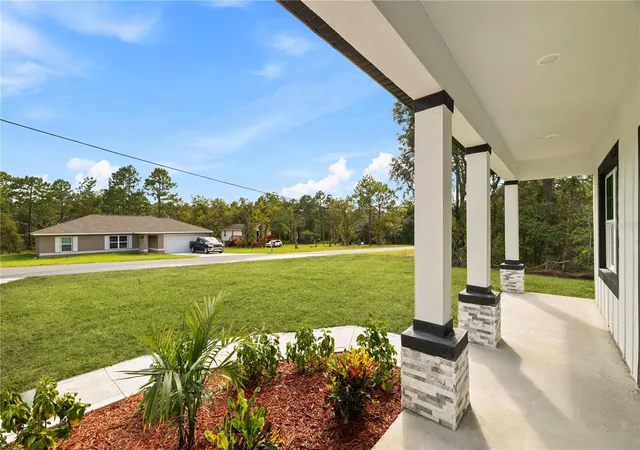 Photo 4 of Single family home for sale at 21987 SW Mango Ln, Dunnellon, FL 34431 | MLS# O6442353 | Listing updated on 2026-09-23