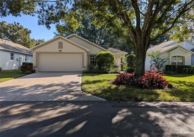 Photo 3 of Single family home for sale at 3805 Doune Way, Clermont, FL 34711 | MLS# O6442355 | Listing updated on 2026-09-22