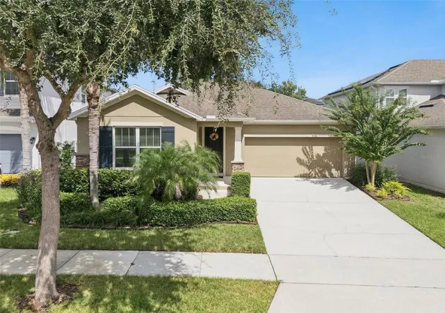 Photo 2 of Sale Pending at 14543 Sabal Crst Way, Winter Garden, FL 34787 | MLS# O6442363 | Listing updated on 2026-10-01