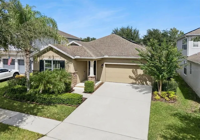 Photo 3 of Sale Pending at 14543 Sabal Crst Way, Winter Garden, FL 34787 | MLS# O6442363 | Listing updated on 2026-10-01
