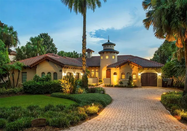 Photo 1 of Single family home for sale at 9310 Isleworth Gdns Dr, Windermere, FL 34786 | MLS# O6442366 | Listing updated on 2026-09-29