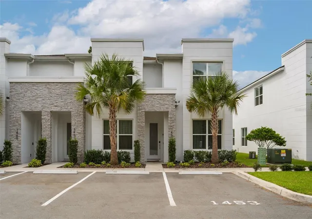 Townhouse for sale at 1453 Serendipity Ln, CLERMONT, FL 34714 | MLS# O6442371