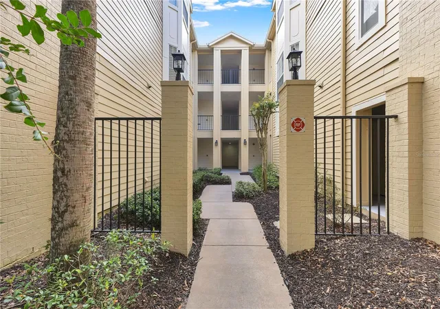 Condo for sale at 404 Summit Ridge Pl #212, LONGWOOD, FL 32779 | MLS# S5157722