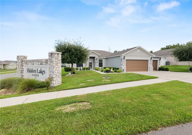 Photo 4 of Single family home for sale at 215 Chicago Ave W, Haines City, FL 33844 | MLS# L4965113 | Listing updated on 2026-09-25
