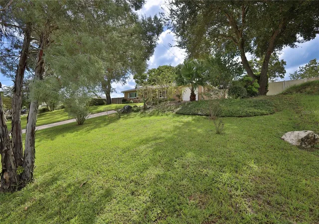 Photo 4 of Single family home for sale at 4502 Bayridge Ct, Spring Hill, FL 34606 | MLS# W7889579 | Listing updated on 2026-10-15