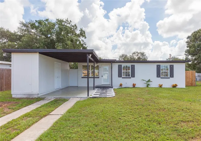 Photo 1 of Single family home for sale at 5016 S 86th Street, Tampa, FL 33619 | MLS# TB8549218 | Listing updated on 2026-10-06