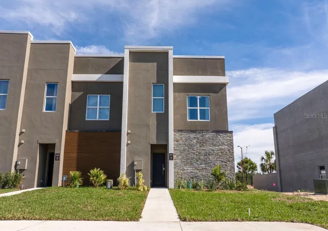 Townhouse for sale at 9058 Hayman Ln, KISSIMMEE, FL 34747 | MLS# S5157727
