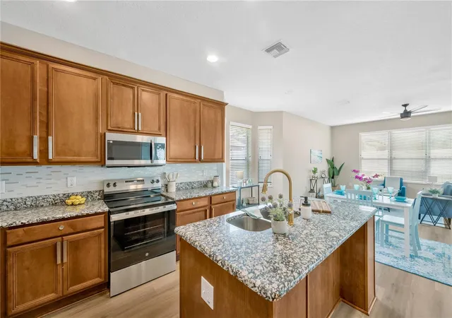 Photo 2 of Single family home for sale at 1804 Samantha Ln, Valrico, FL 33594 | MLS# TB8549224 | Listing updated on 2026-10-03