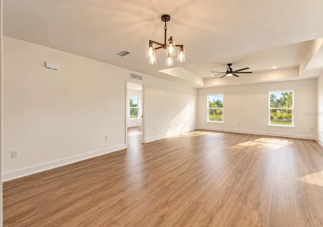 Photo 4 of Single family home for sale at 13041 Scissorbill Ave, Brooksville, FL 34614 | MLS# W7889580 | Listing updated on 2026-10-01