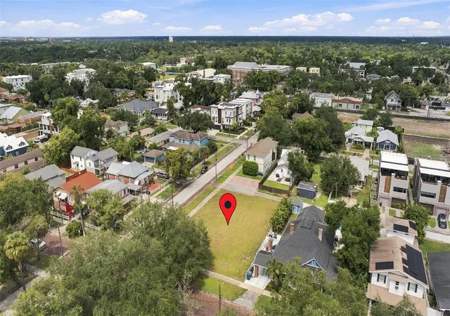 Photo 3 of Land for sale at 109 W Frances Ave, Tampa, FL 33602 | MLS# TB8549226 | Listing updated on 2026-09-24