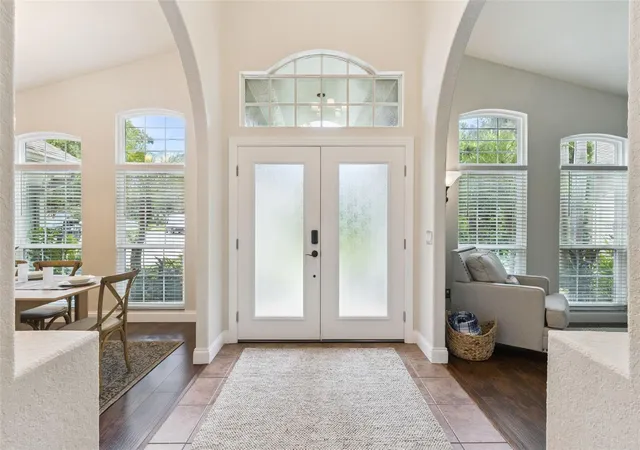 Photo 4 of Single family home for sale at 4599 Whimbrel Pl, Winter Park, FL 32792 | MLS# O6442396 | Listing updated on 2026-09-21