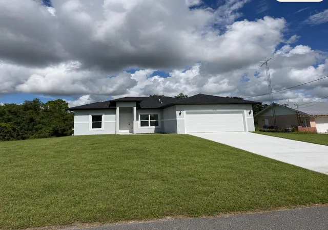Photo 2 of Single family home for sale at 1018 Godetia St, Lake Placid, FL 33852 | MLS# A4706325 | Listing updated on 2026-09-20