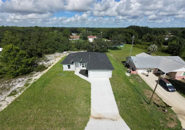 Photo 3 of Single family home for sale at 1018 Godetia St, Lake Placid, FL 33852 | MLS# A4706325 | Listing updated on 2026-09-20