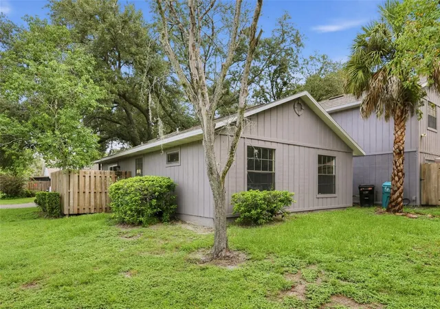 Photo 3 of Condo for sale at 4615 Lighthouse Cir #116, Orlando, FL 32808 | MLS# O6442398 | Listing updated on 2026-09-17