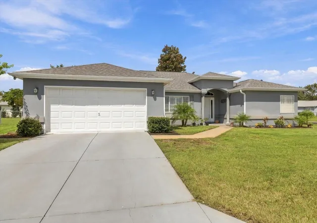 Photo 1 of Single family home for sale at 11411 Sw 138th Lane, Dunnellon, FL 34432 | MLS# OM732379 | Listing updated on 2026-10-07
