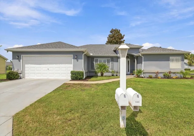 Photo 2 of Single family home for sale at 11411 Sw 138th Lane, Dunnellon, FL 34432 | MLS# OM732379 | Listing updated on 2026-10-07