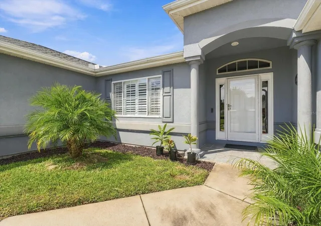 Photo 3 of Single family home for sale at 11411 SW 138th Lane, Dunnellon, FL 34432 | MLS# OM732379 | Listing updated on 2026-10-07