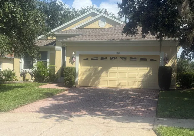 Photo 1 of Single family home for sale at 803 Wolf Crk St, Clermont, FL 34711 | MLS# G5117878 | Listing updated on 2026-09-19