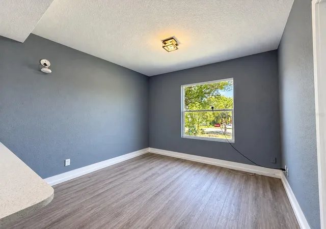 Photo 2 of Single family home for sale at 634 Aberdeen St, Daytona Beach, FL 32114 | MLS# O6442404 | Listing updated on 2026-10-07