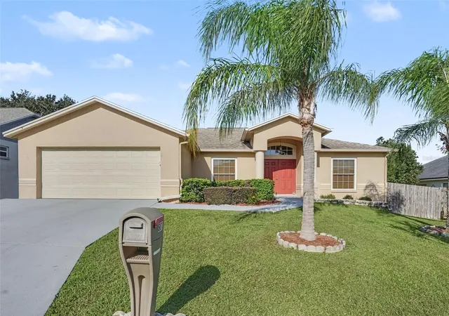 Photo 1 of Sale Pending at 8010 Ashley Pointe Dr, Lakeland, FL 33810 | MLS# TB8549232 | Listing updated on 2026-10-21