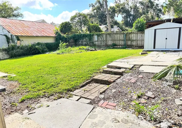 Photo 2 of Single family home for sale at 1434 Se Silver Springs Pl, Ocala, FL 34471 | MLS# OM732381 | Listing updated on 2026-09-19