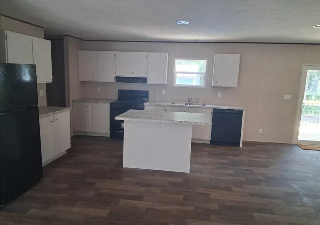 Photo 1 of Single family home for sale at 6647 W Van Buren Dr, Homosassa, FL 34448 | MLS# W7889582 | Listing updated on 2026-09-22