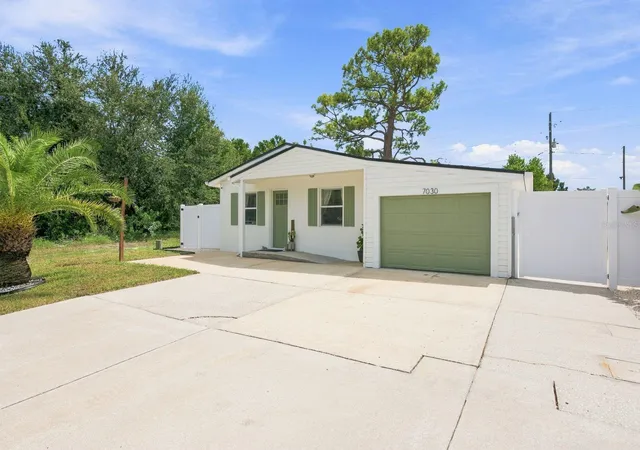 Photo 2 of Single family home for sale at 7030 Colfax Dr, Port Richey, FL 34668 | MLS# TB8549248 | Listing updated on 2026-09-21