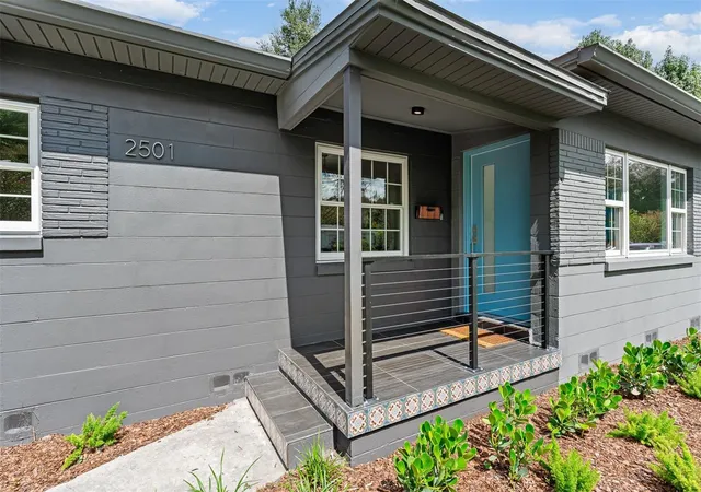Photo 2 of Single family home for sale at 2501 Nancy St, Orlando, FL 32806 | MLS# O6442422 | Listing updated on 2026-10-07