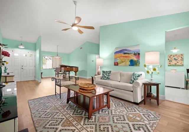 Photo 3 of Single family home for sale at 2109 Cypress Point Dr N, Clearwater, FL 33763 | MLS# TB8549250 | Listing updated on 2026-09-23