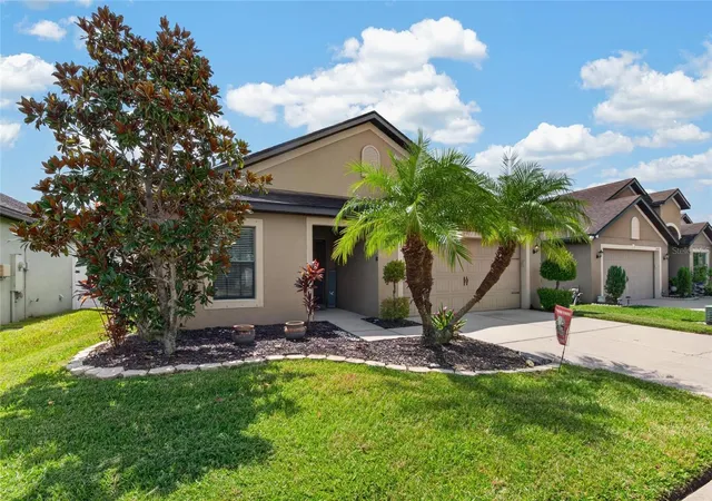 Photo 4 of Single family home for sale at 14441 Alistar Manor Dr, Wimauma, FL 33598 | MLS# TB8549252 | Listing updated on 2026-10-02