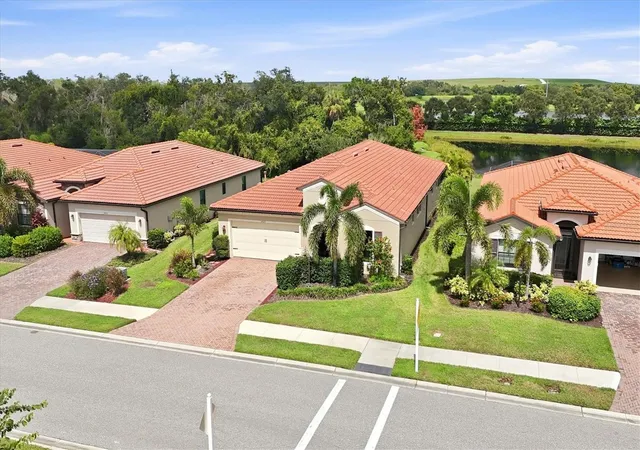 Single family home for sale at 10035 Marbella Dr, BRADENTON, FL 34211 | MLS# A4706332
