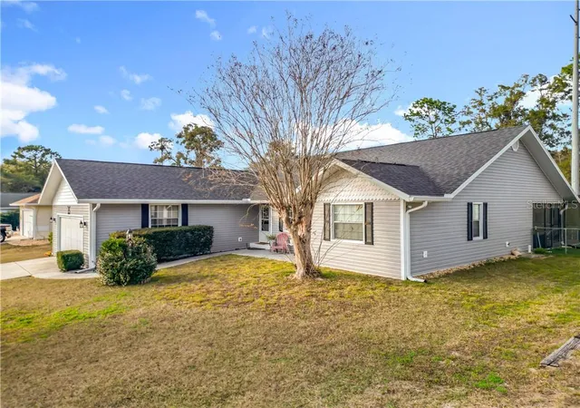 Photo 2 of Sale Pending at 421 W Blueflax Ct, Beverly Hills, FL 34465 | MLS# CC857955 | Listing updated on 2026-10-08