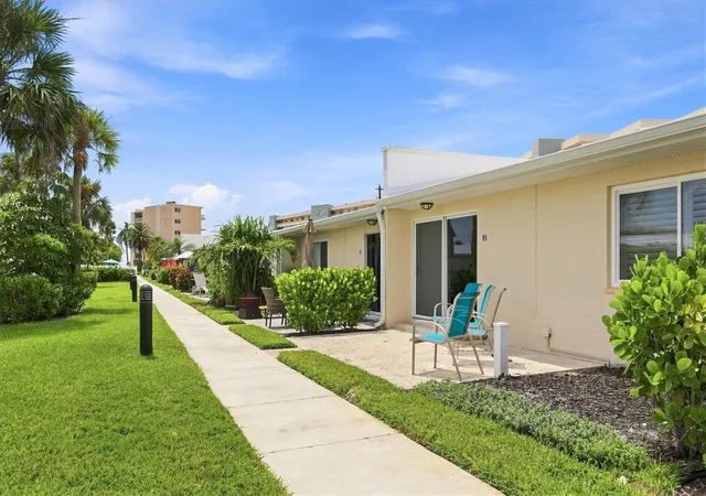 Photo 2 of Condo for sale at 5830 Midnight Pass Rd #18, Sarasota, FL 34242 | MLS# A4706335 | Listing updated on 2026-10-04