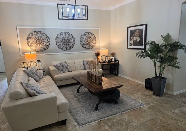 Photo 4 of Single family home for sale at 20012 Bright Oak Ct, Tampa, FL 33647 | MLS# TB8549259 | Listing updated on 2026-10-03