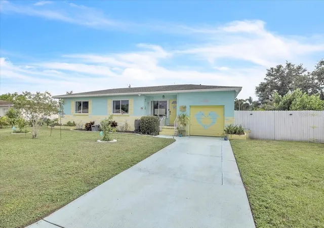 Photo 3 of Single family home for sale at 1101 Lemonwood Ave, Bradenton, FL 34207 | MLS# A4706337 | Listing updated on 2026-09-19