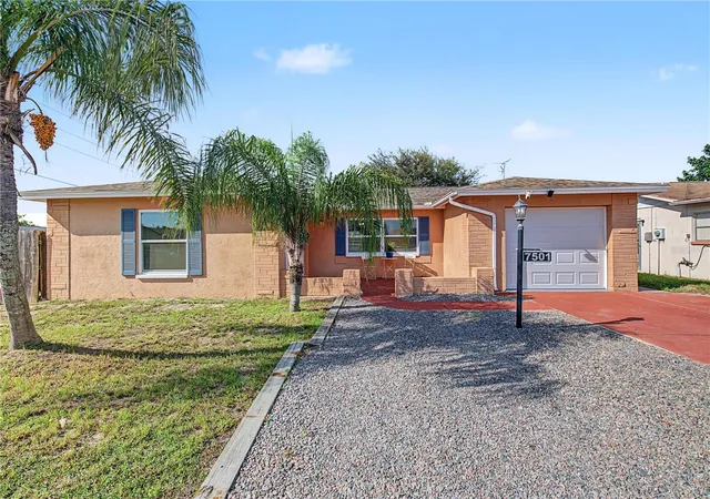 Photo 1 of Single family home for sale at 7501 Foxbloom Dr, PORT RICHEY, FL 34668 | MLS# TB8549261 | Listing updated on 2026-10-07